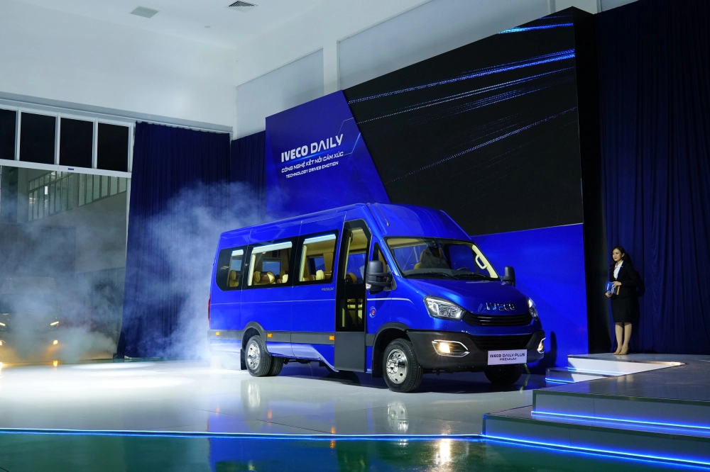THACO ra mắt sản phẩm Mini Bus IVECO DAILY